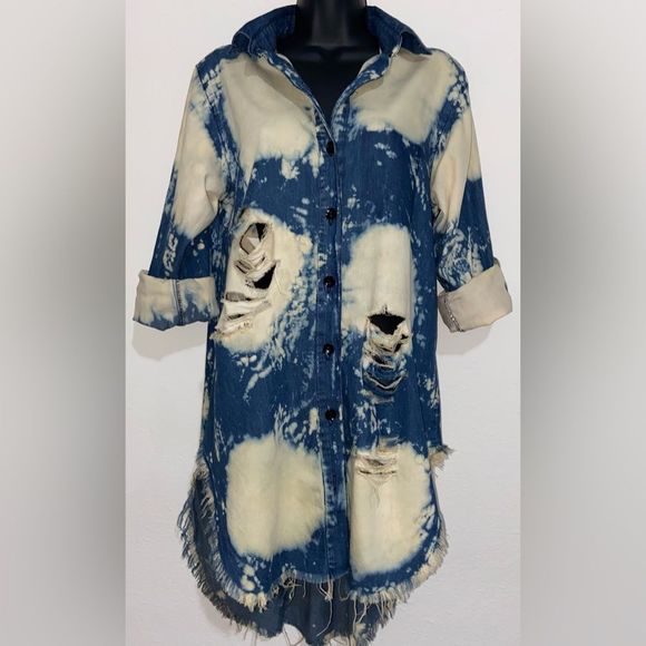 Thrill Women Blue Long Sleeve Button-Down Shirt size M - Picture 3 of 7